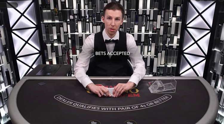 2 Hands Casino Holdem Screenshot